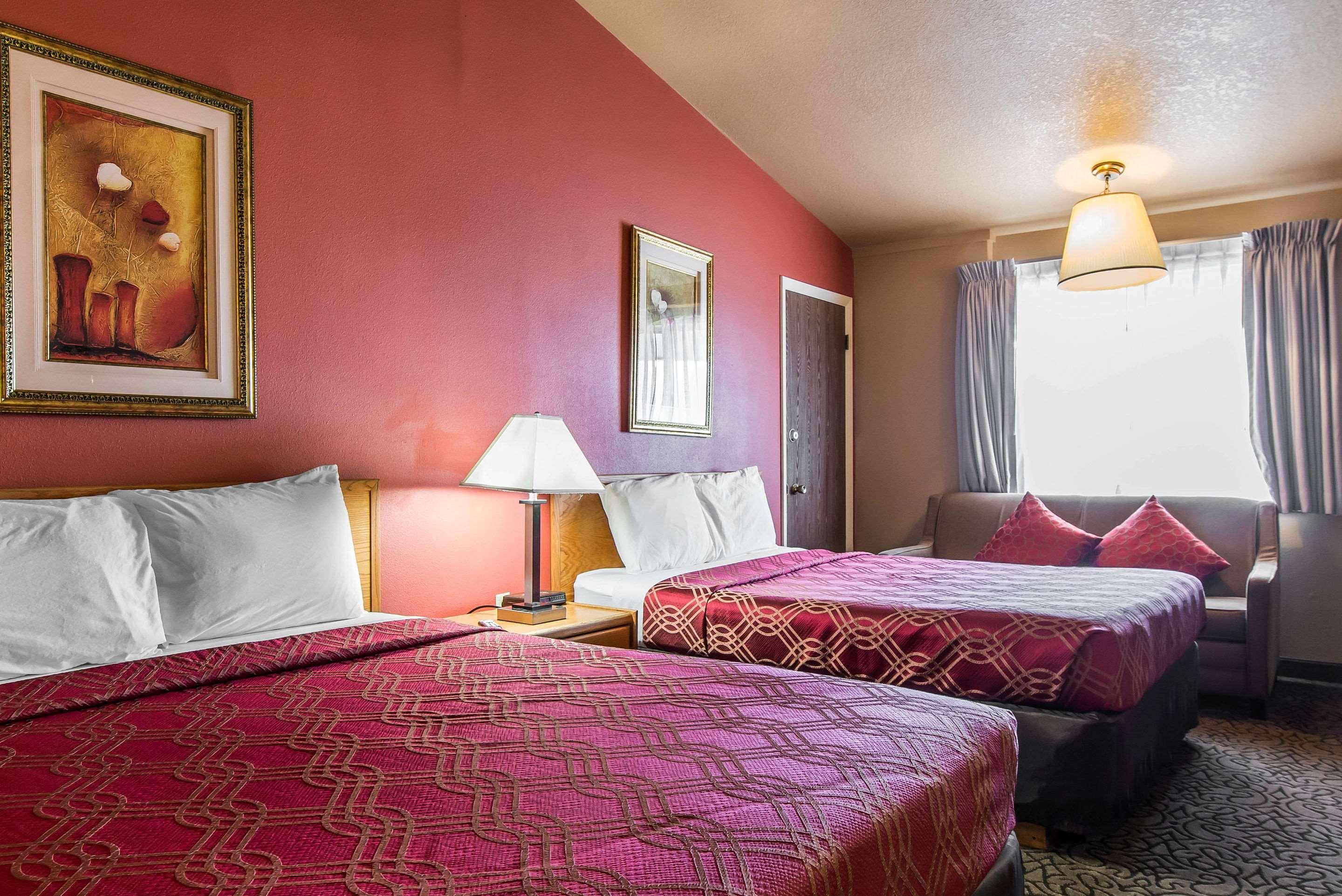 Rodeway Inn Brush Kültér fotó